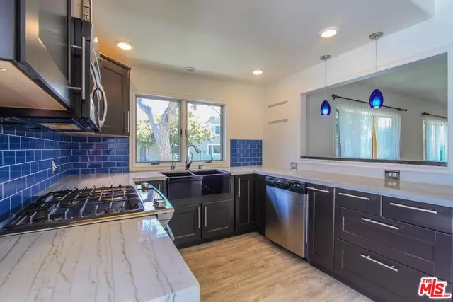 $6,000 | 7701 Norton Avenue, West Hollywood, CA 90046