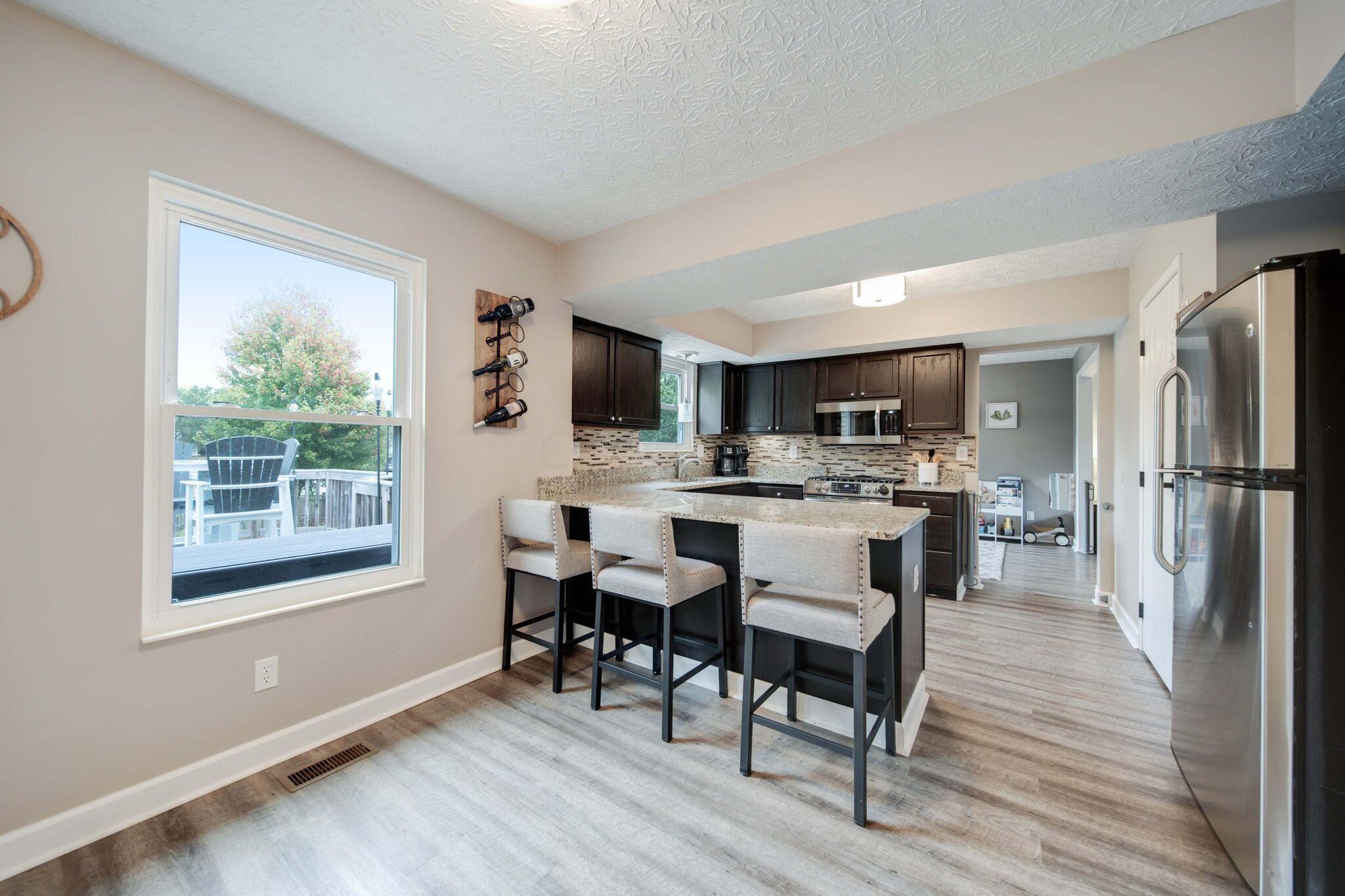 311 Ravine Ridge Drive North Powell, OH 43065 - Photo 12 of 47 Breakfast Bar
