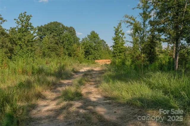 $395,000 | 1012 South Oakshire Lane, Unit 7, Waxhaw, NC 28173