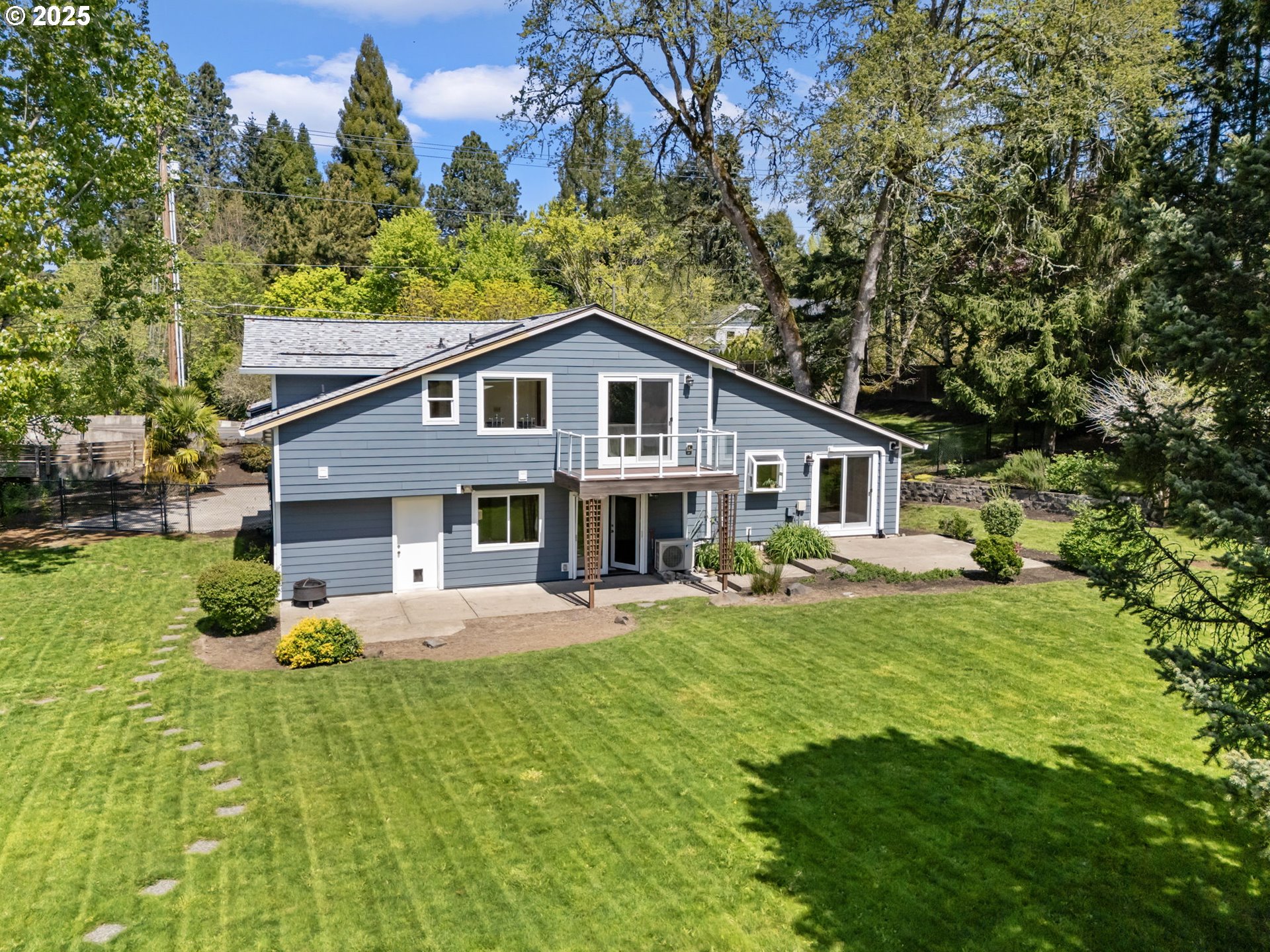15060 Southwest Davis Road Beaverton, OR 97007 - Photo 35 of 46 Gallery Image 35