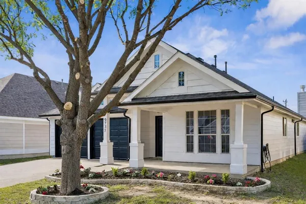 $399,000 | 9737 Old Field Drive, McKinney, TX 75072