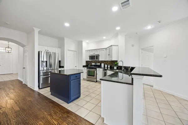 $399,000 | 9737 Old Field Drive, McKinney, TX 75072