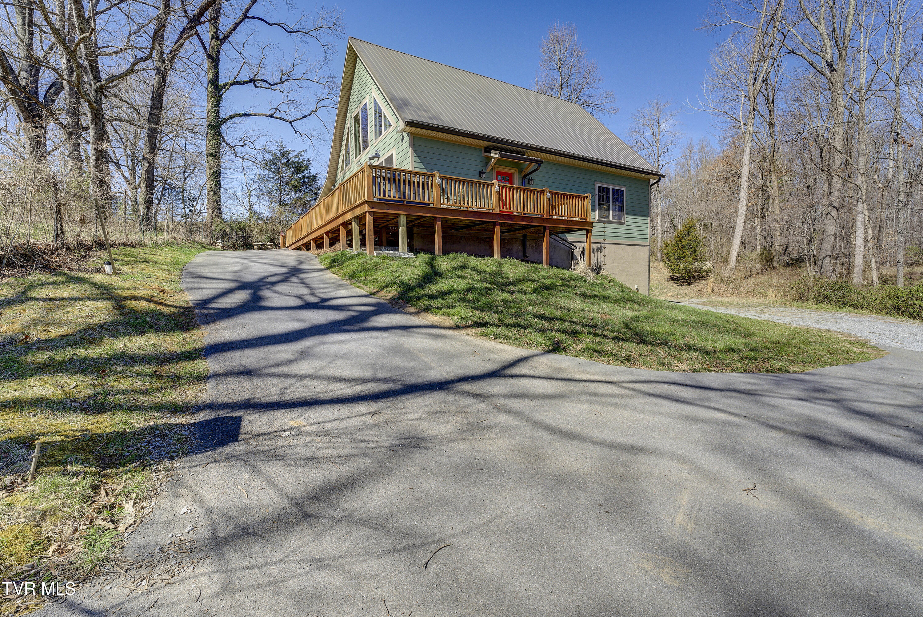 137 Unaka View Road Johnson City, TN 37601 - Photo 14 of 72 UNakaView-51