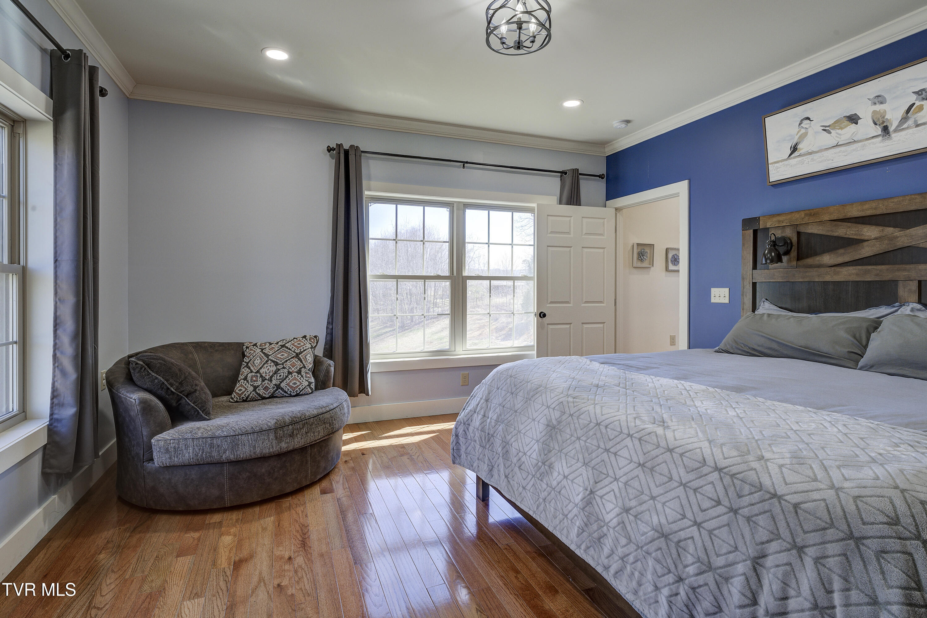 137 Unaka View Road Johnson City, TN 37601 - Photo 43 of 72 UNakaView-24