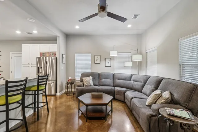 $395,000 | 1006 12th Street, Blanco, TX 78606