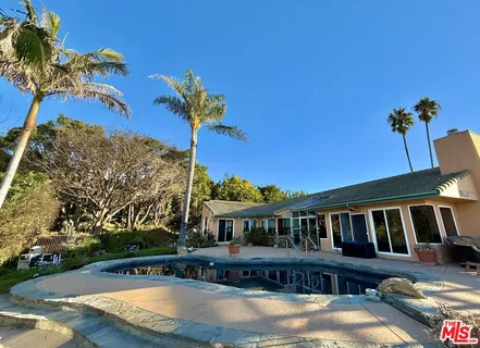 $3,345,000 | 20776 Big Rock Drive, Malibu, CA 90265
