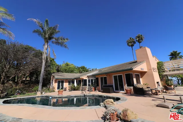 $3,345,000 | 20776 Big Rock Drive, Malibu, CA 90265