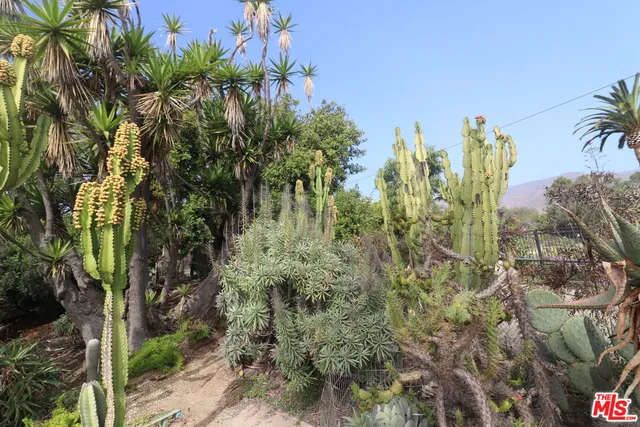 $3,345,000 | 20776 Big Rock Drive, Malibu, CA 90265