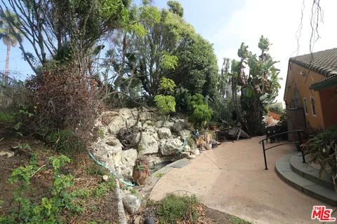 $3,345,000 | 20776 Big Rock Drive, Malibu, CA 90265