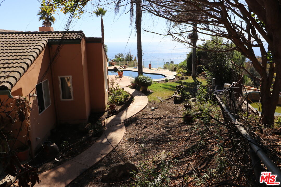 20776 Big Rock Drive Malibu, CA 90265 - Photo 42 of 67 a view of a back yard