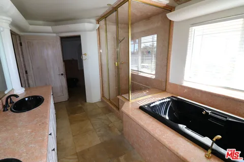 $3,345,000 | 20776 Big Rock Drive, Malibu, CA 90265