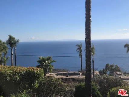$3,345,000 | 20776 Big Rock Drive, Malibu, CA 90265