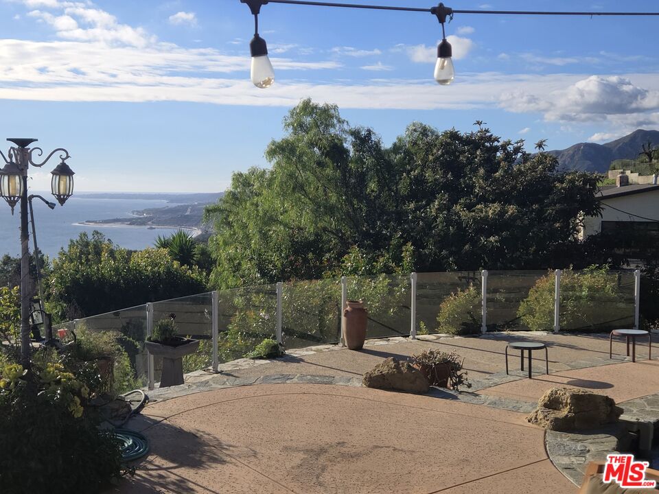 20776 Big Rock Drive Malibu, CA 90265 - Photo 62 of 67