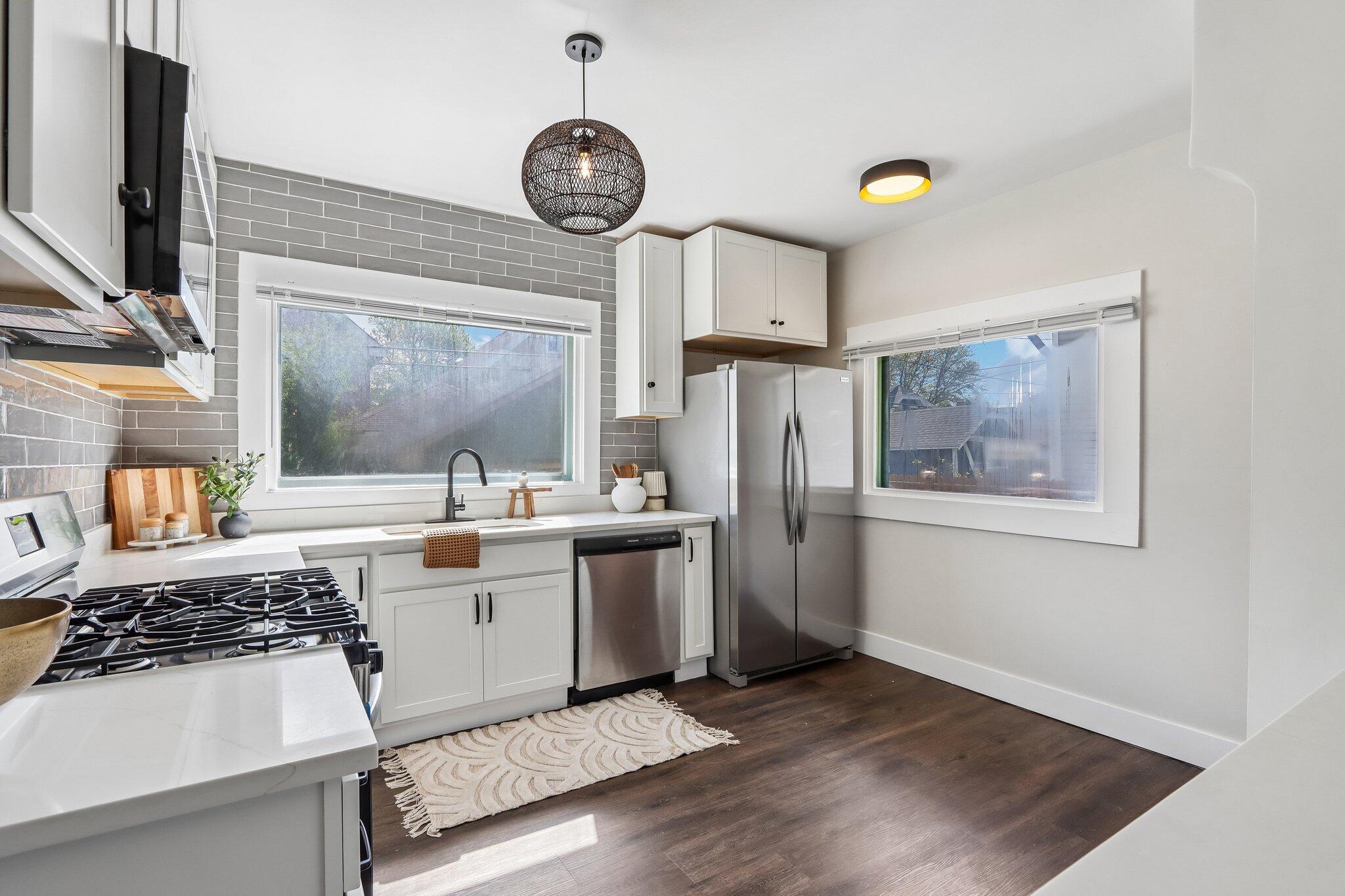 1532 North 58th Street Milwaukee, WI 53208 - Photo 11 of 37 Kitchen