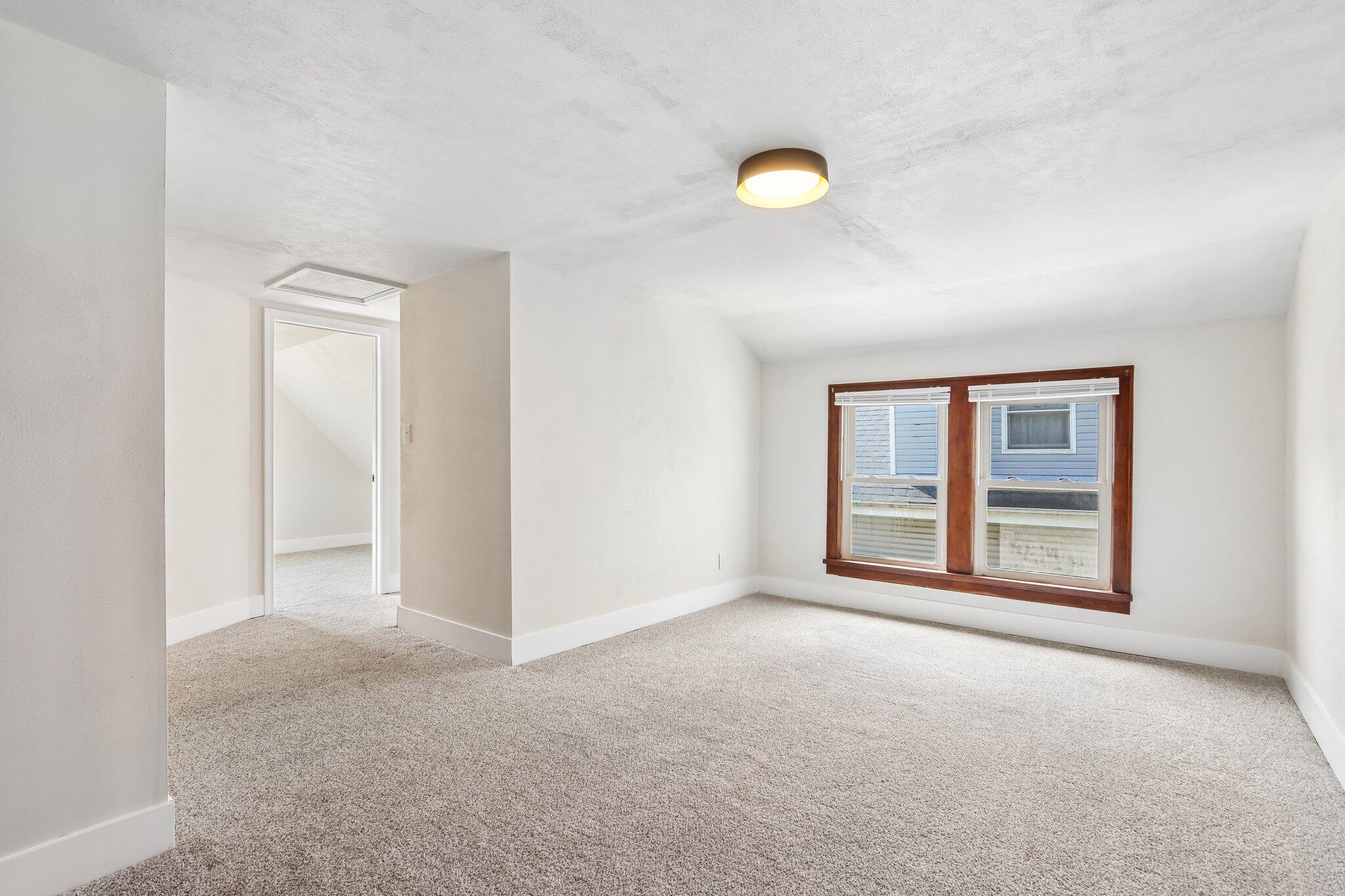 1532 North 58th Street Milwaukee, WI 53208 - Photo 23 of 37 Upper Den