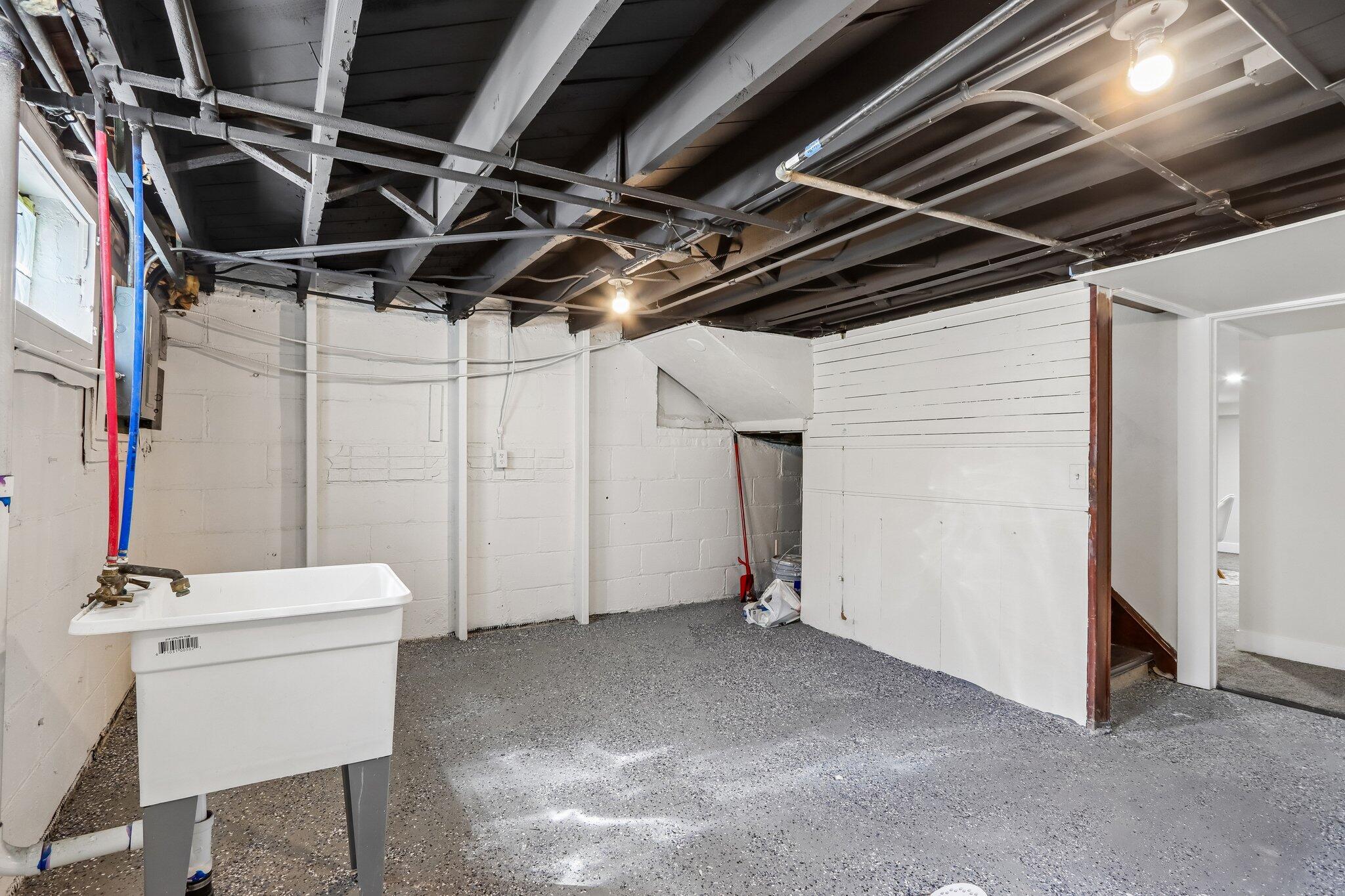 1532 North 58th Street Milwaukee, WI 53208 - Photo 32 of 37 Basement Laundry