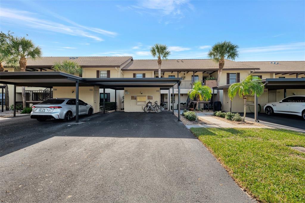 320 Mission Trail North, Unit H Venice, FL 34285 - Photo 2 of 52
