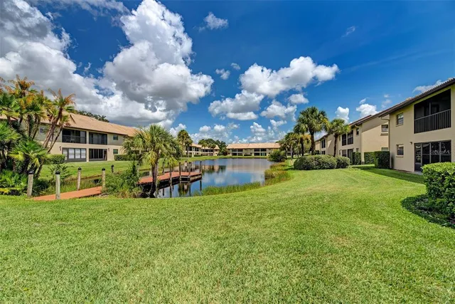 $237,500 | 320 Mission Trail North, Unit H, Venice, FL 34285