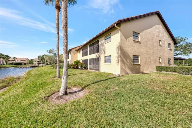 $237,500 | 320 Mission Trail North, Unit H, Venice, FL 34285