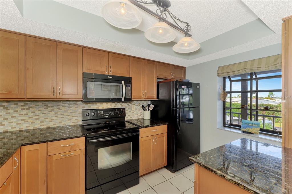 320 Mission Trail North, Unit H Venice, FL 34285 - Photo 6 of 52