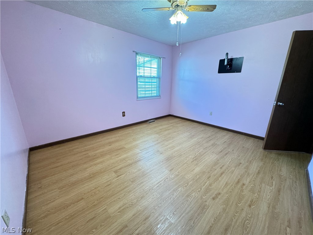 1763 Aberdeen Road Madison, OH 44057 - Photo 17 of 31