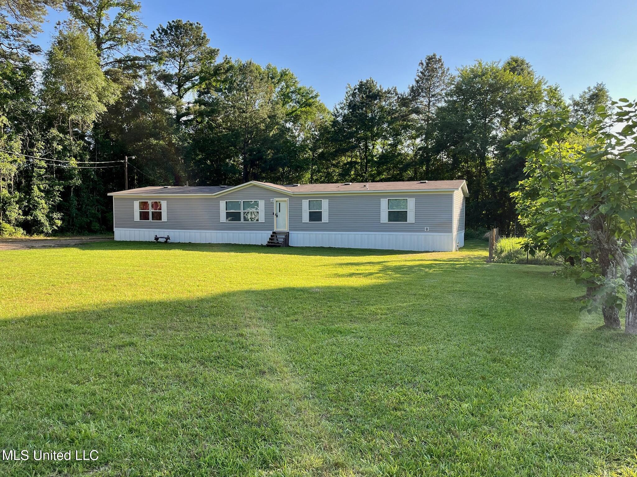 959 Old River Road Petal, MS 39465 - Photo 1 of 16 Front