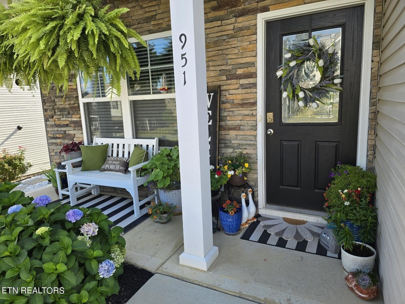 951 Dora Rose Road Knoxville, TN 37932 - Photo 4 of 41 Gallery Image 4