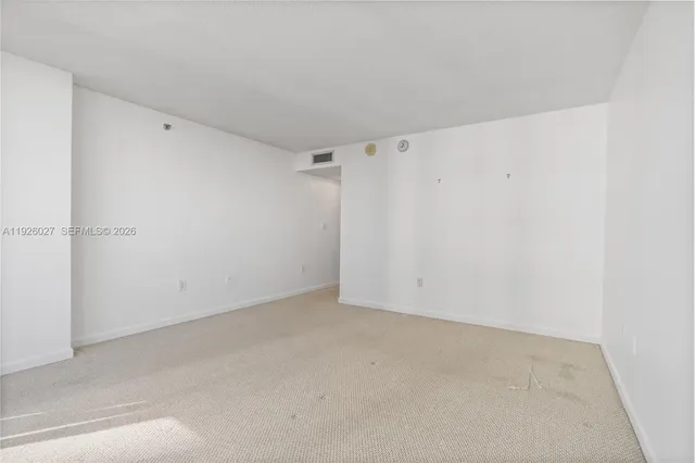 $870,000 | 5757 Collins Avenue, Unit 707, Miami Beach, FL 33140