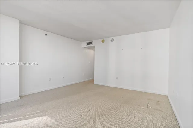 $870,000 | 5757 Collins Avenue, Unit 707, Miami Beach, FL 33140