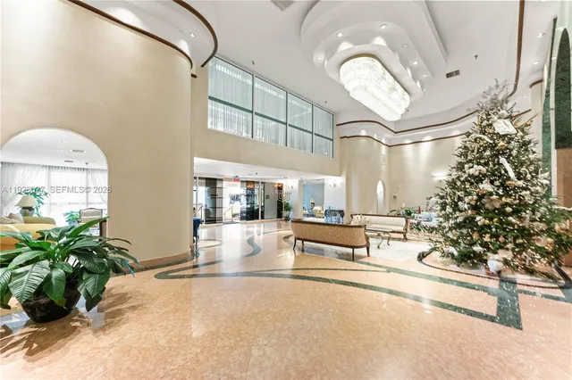 $870,000 | 5757 Collins Avenue, Unit 707, Miami Beach, FL 33140