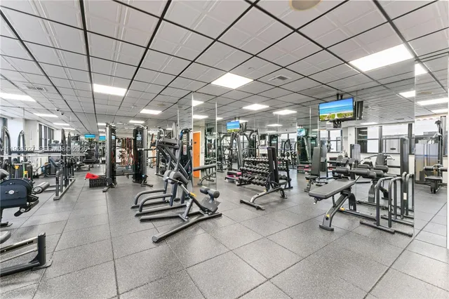 $870,000 | 5757 Collins Avenue, Unit 707, Miami Beach, FL 33140