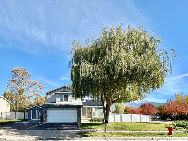 1908 North 200 West Layton, UT 84041 - Photo 1 of 29
