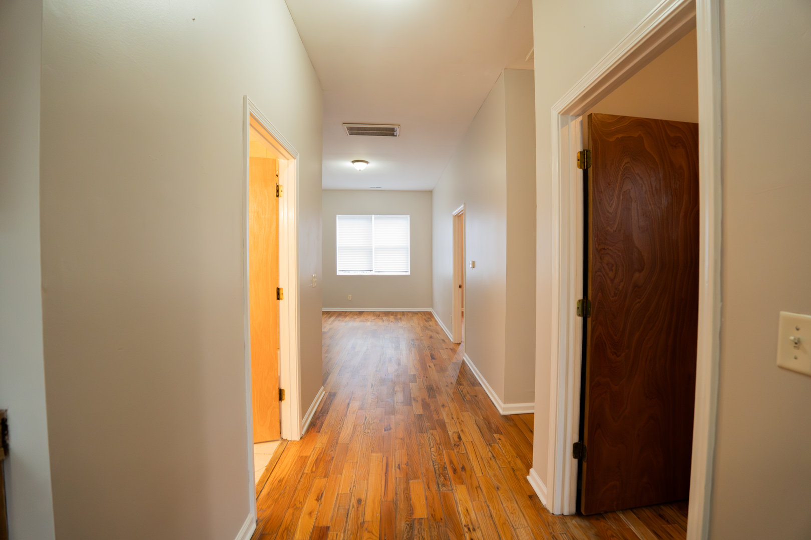 5347 South Racine Avenue Chicago, IL 60609 - Photo 13 of 31 Gallery Image 13