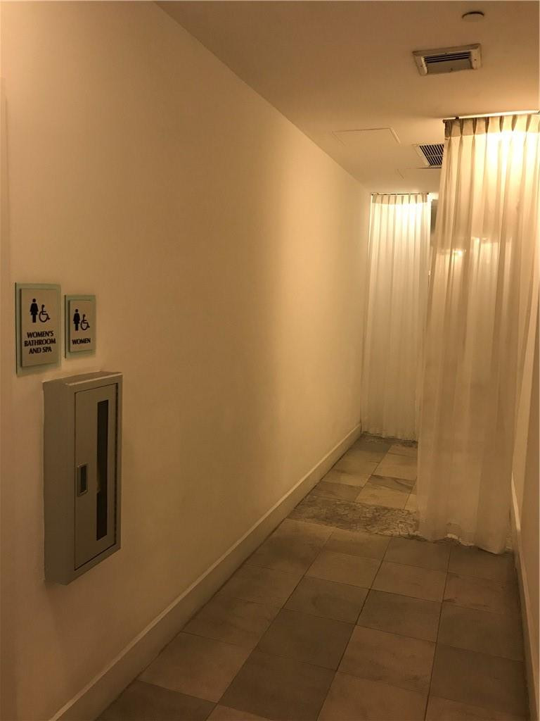 90 Southwest 3rd Street, Unit 1802 Miami, FL 33130 - Photo 39 of 50 a view of an empty room