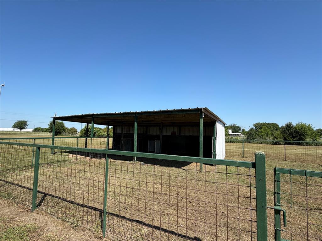 330 South Goode Road Wilmer, TX 75172 - Photo 26 of 37 Gallery Image 26