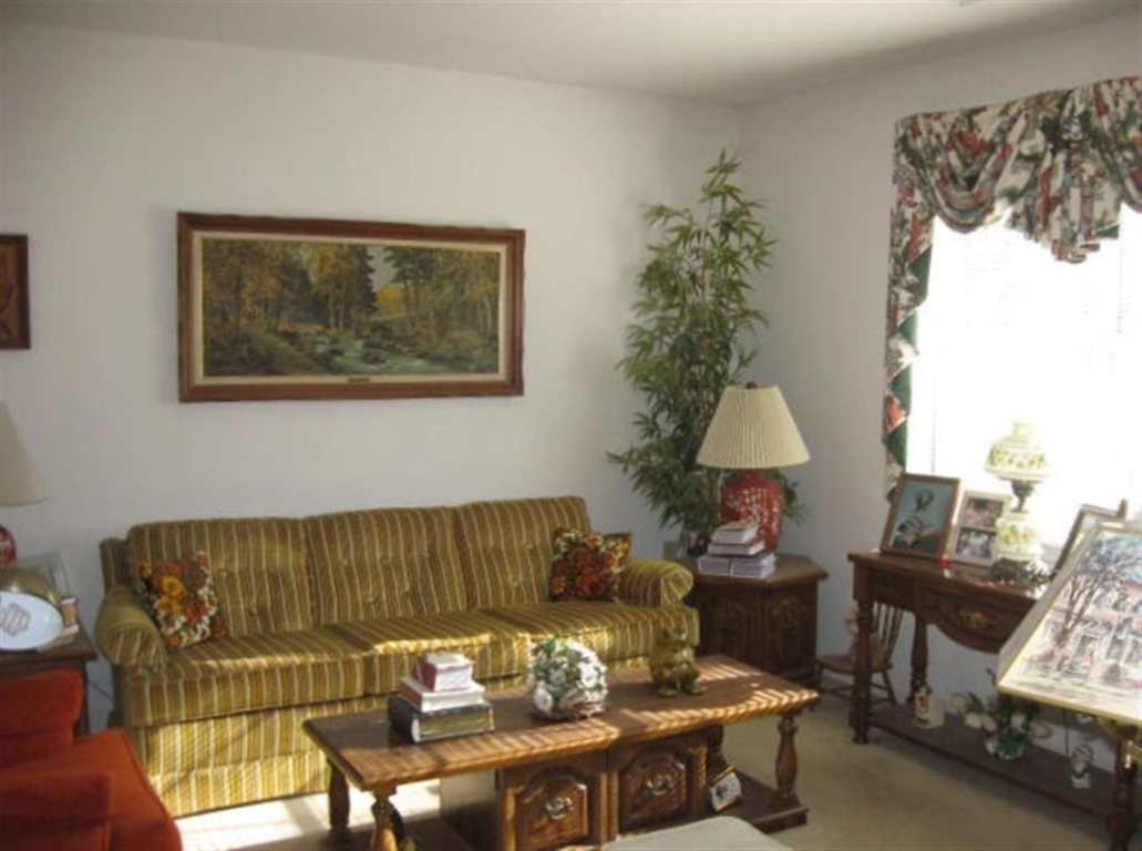 801 Mountainview Place Anderson, SC 29626 - Photo 3 of 22 Gallery Image 3
