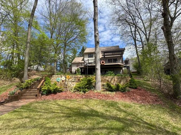 $925,000 | 11003 South Drive, Plainwell, MI 49080