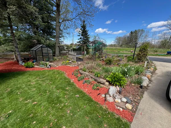 $925,000 | 11003 South Drive, Plainwell, MI 49080