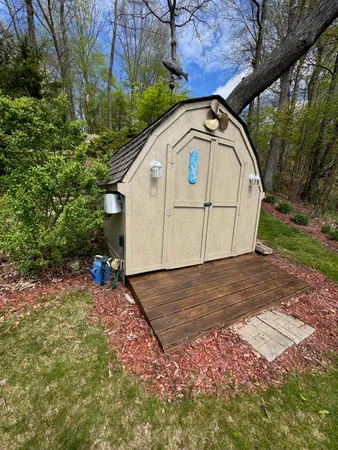 $925,000 | 11003 South Drive, Plainwell, MI 49080