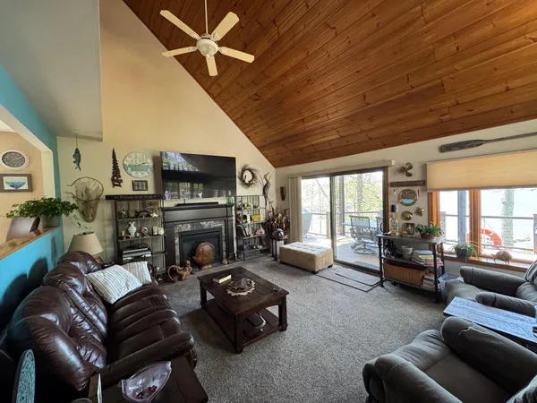 $925,000 | 11003 South Drive, Plainwell, MI 49080