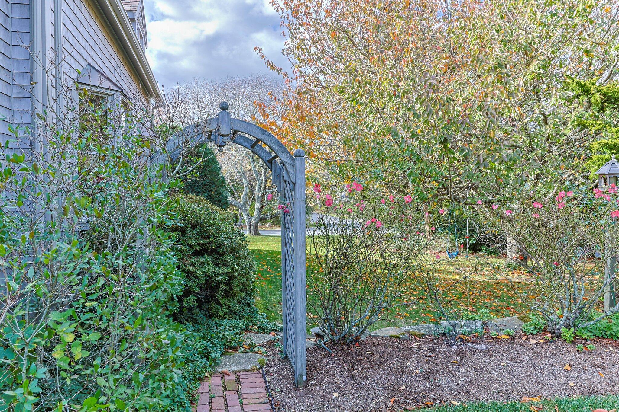 75 Nauset Heights Road Orleans, MA 02653 - Photo 31 of 47 30-web-or-mls-75-nauset-heights-rd