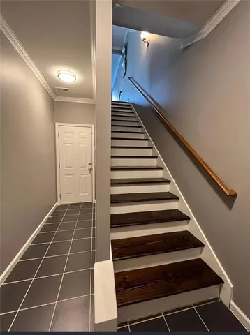 a view of an entryway