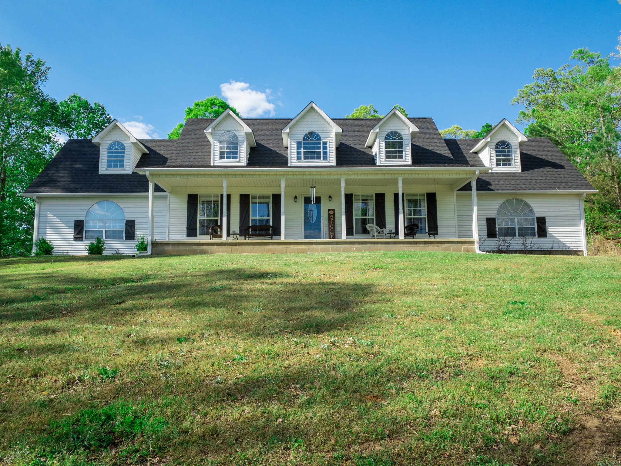 6898 Highway 100 Decaturville, TN 38329 - Photo 1 of 38 Gallery Image 1