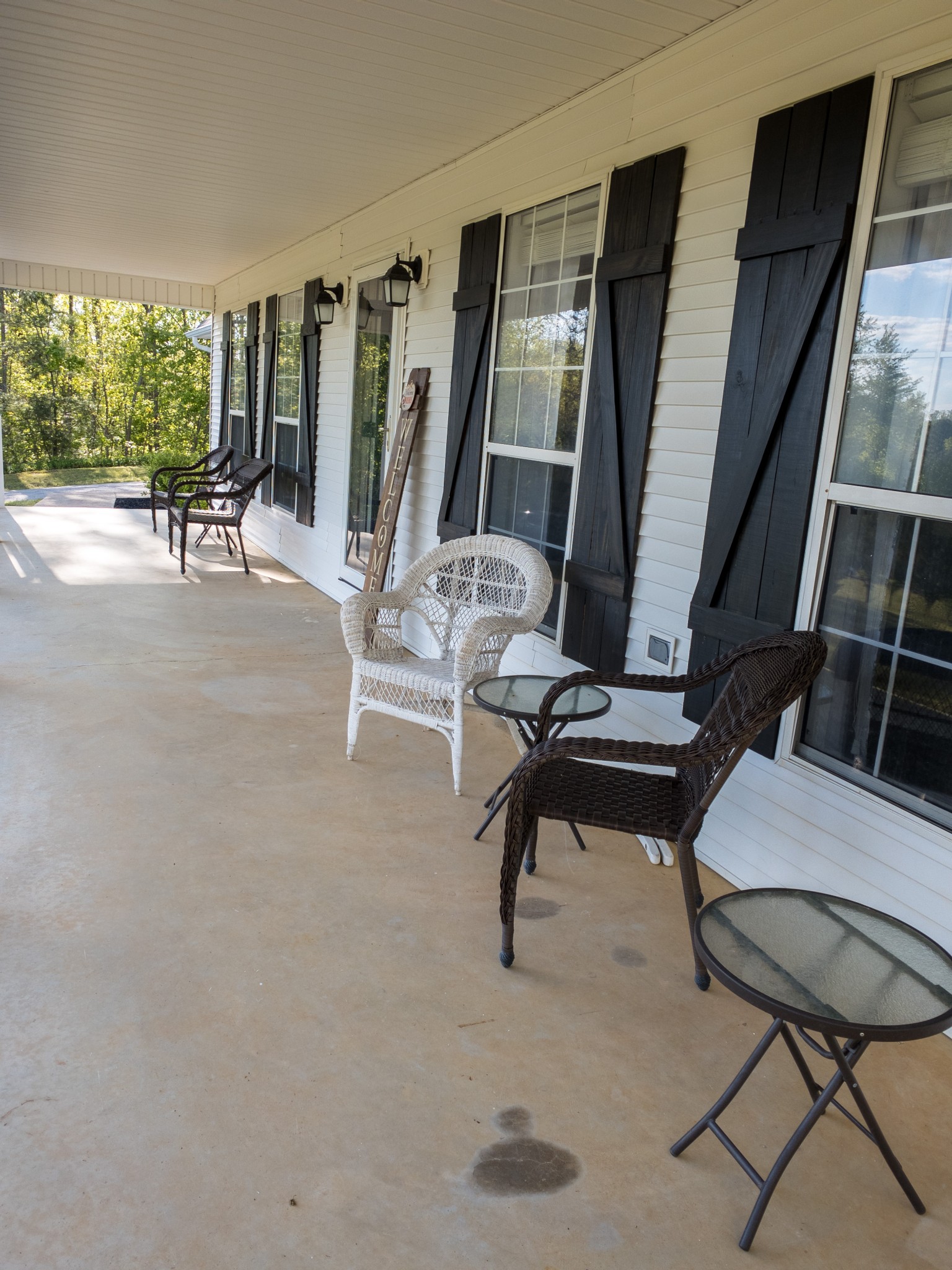 6898 Highway 100 Decaturville, TN 38329 - Photo 7 of 38 Gallery Image 7
