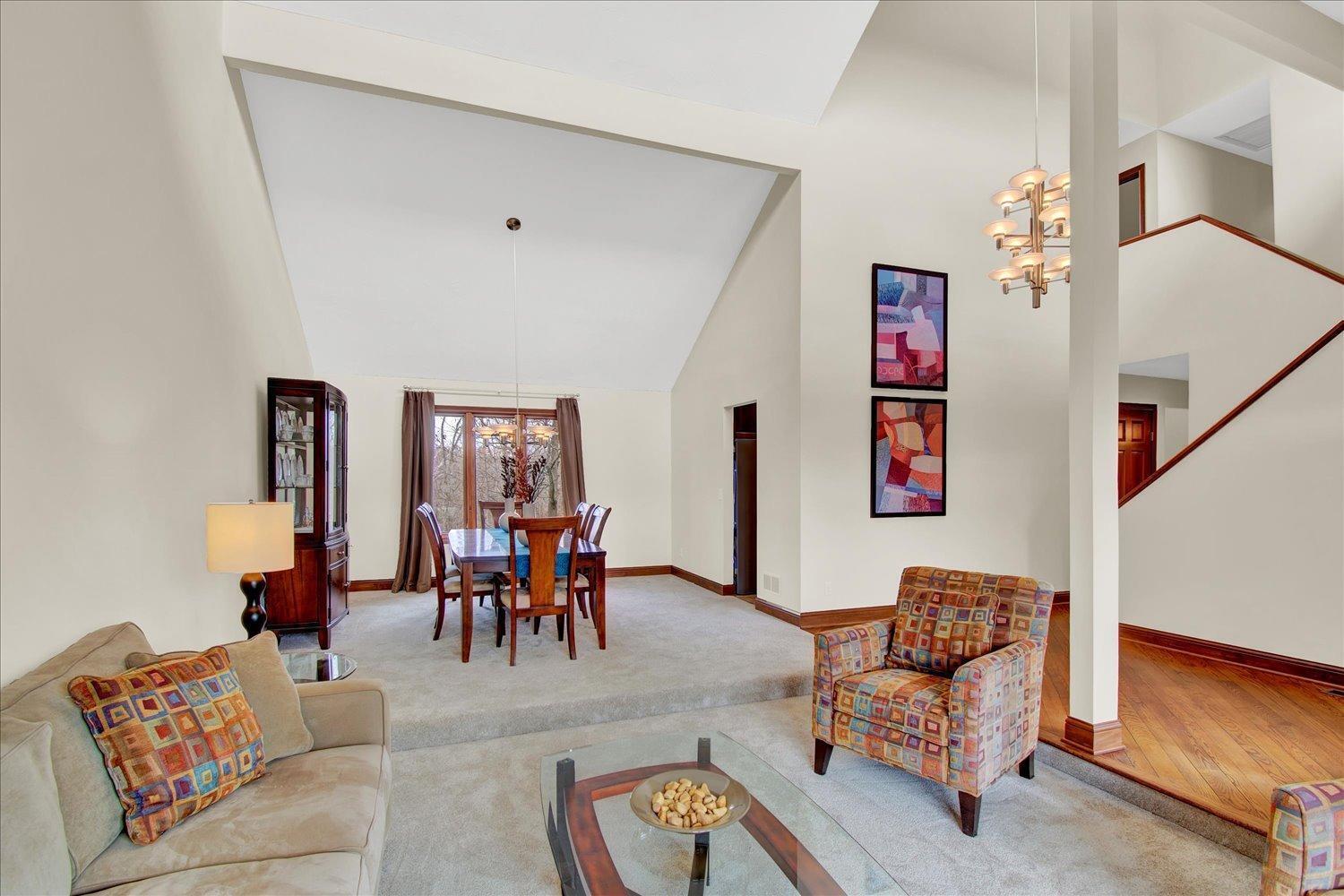 4914 Hubble Road Cincinnati, OH 45247 - Photo 6 of 49
