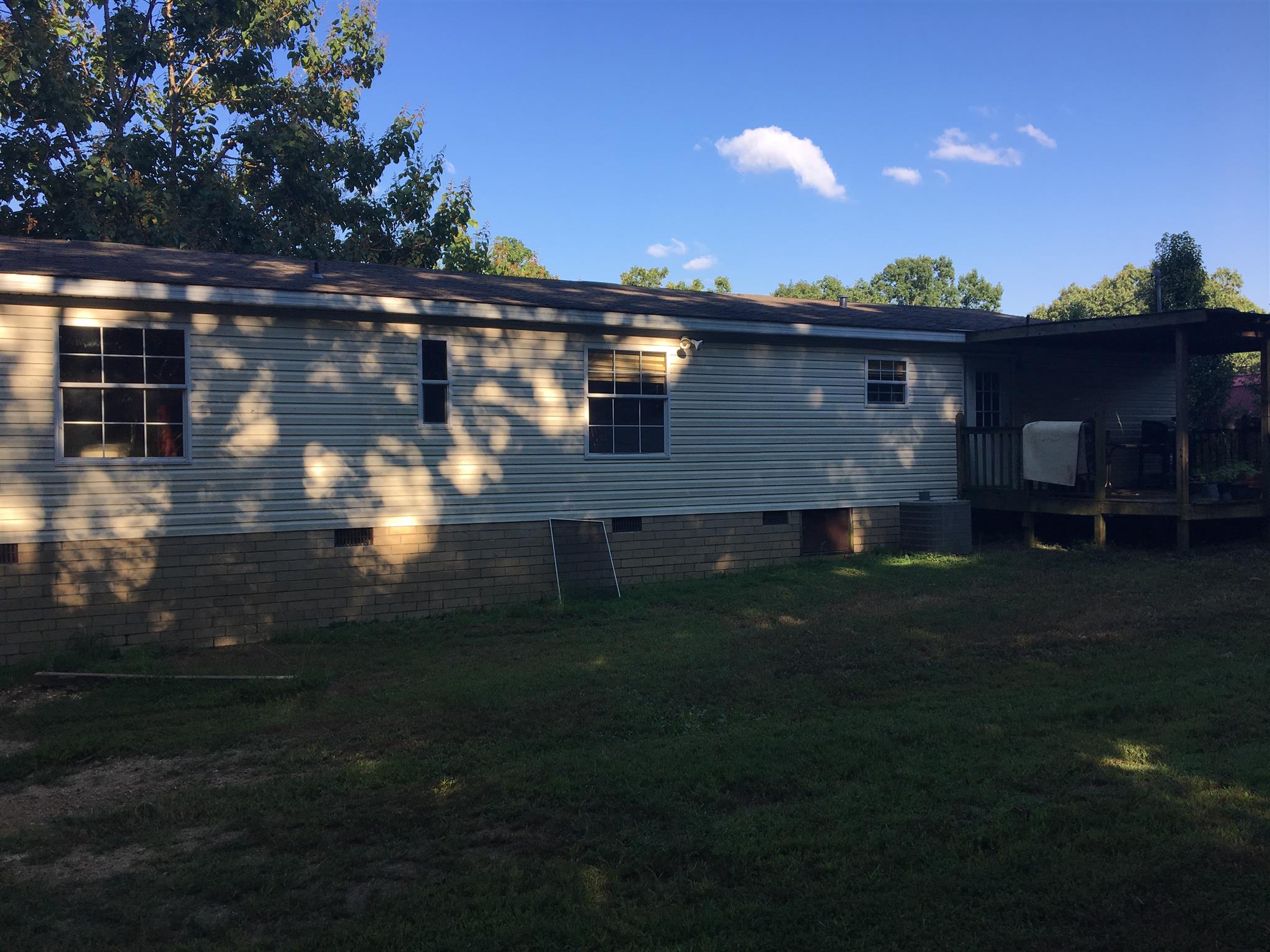 1628 McDonald Road Centerville, TN 37033 - Photo 5 of 7 a view of a house with a yard