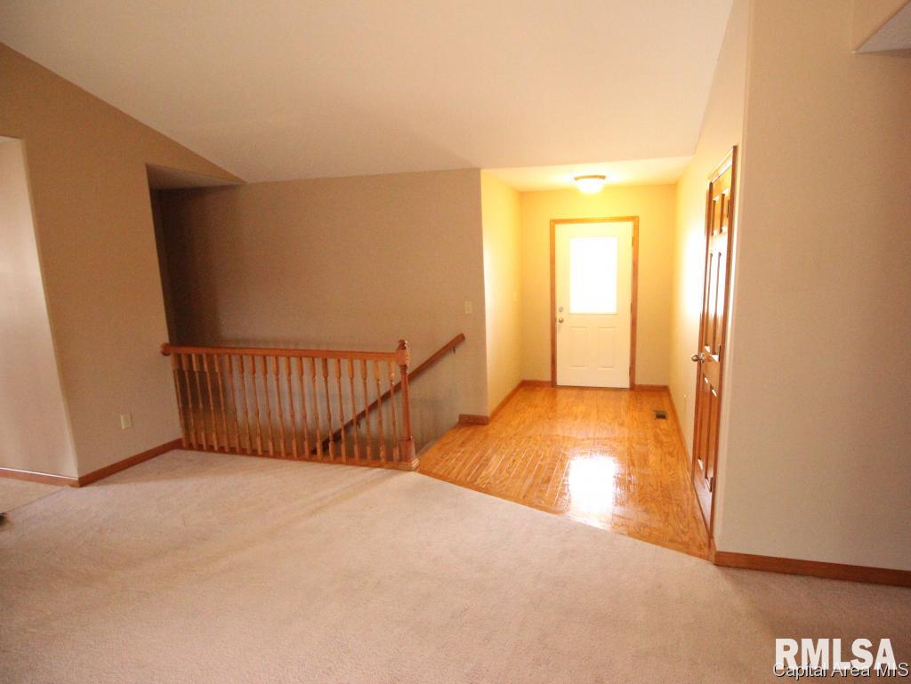 5205 Manhattan Drive Springfield, IL 62711 - Photo 2 of 10 Gallery Image 2