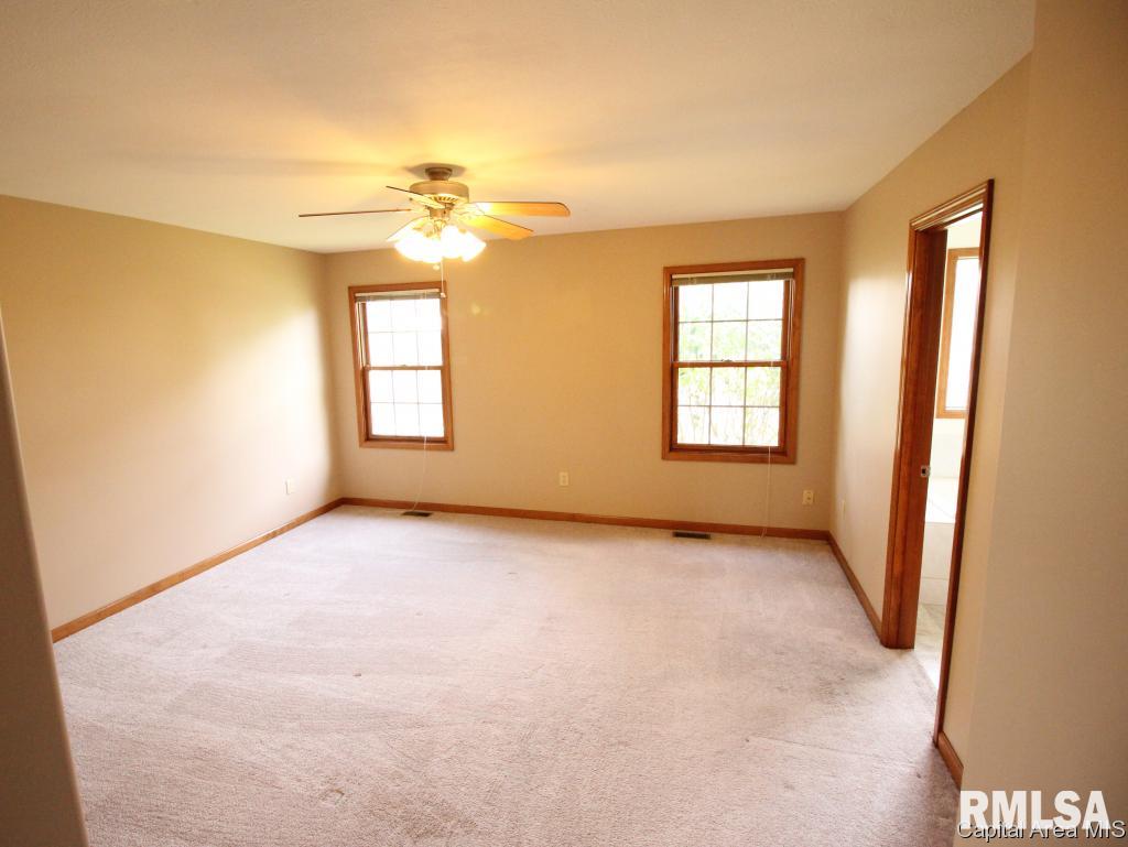 5205 Manhattan Drive Springfield, IL 62711 - Photo 9 of 10 Gallery Image 9