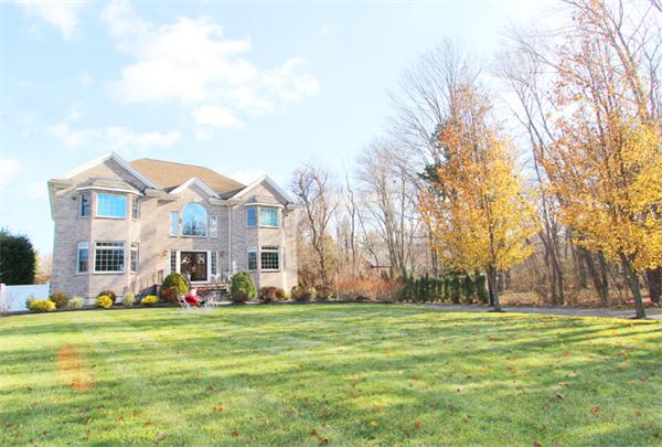 66 Arcadia Road Westwood, MA 02090 - Photo 1 of 13 Gallery Image 1