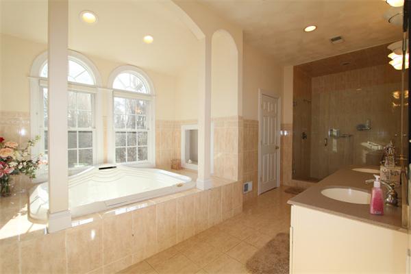 66 Arcadia Road Westwood, MA 02090 - Photo 8 of 13 Gallery Image 8